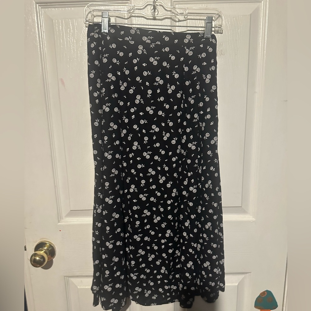 Dip Black and White Floral Midi Skirt